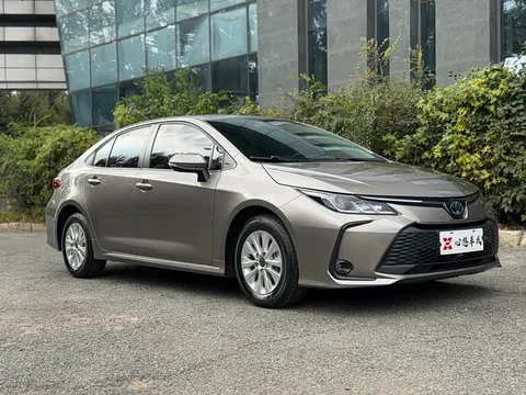 Toyota Corolla, миниатюра 3