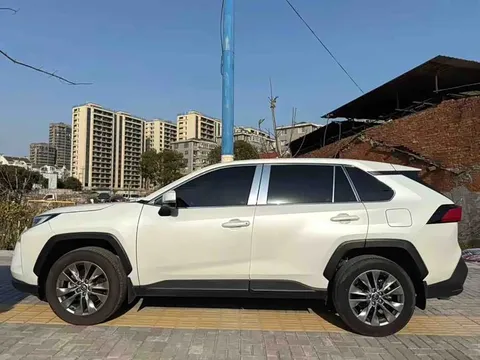 Toyota Wildlander, миниатюра 3