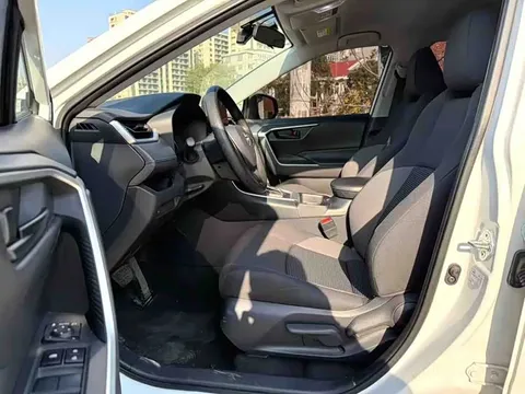 Toyota Wildlander, миниатюра 4