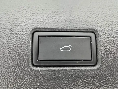 Volkswagen T-ROC, миниатюра 11