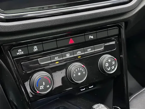 Volkswagen T-ROC, миниатюра 18