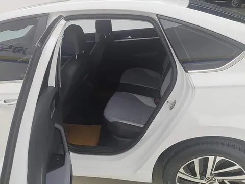 Volkswagen Lavida, миниатюра 10
