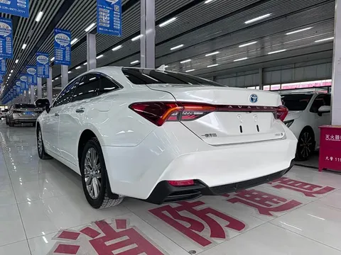 Toyota Avalon, миниатюра 4