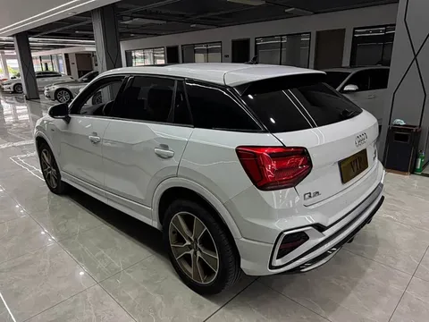 Audi Q2L, миниатюра 6