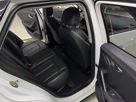 Audi Q2L, миниатюра 12