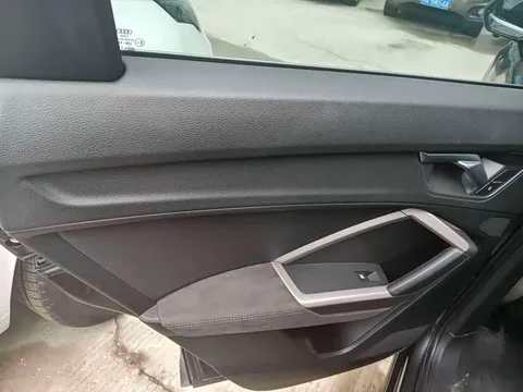 Audi Q3, миниатюра 18