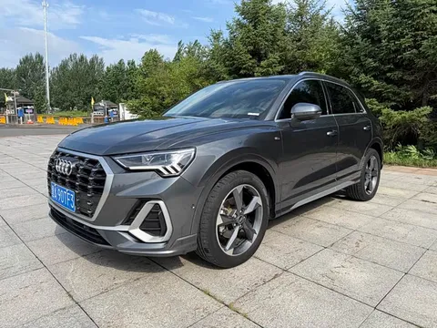 Audi Q3, фото 1