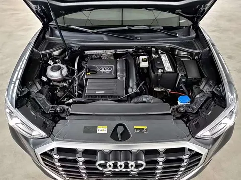Audi Q3, миниатюра 13