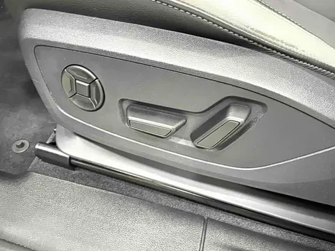 Audi Q3, миниатюра 12