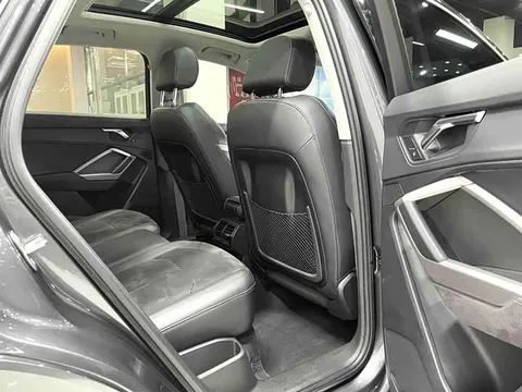 Audi Q3, миниатюра 13
