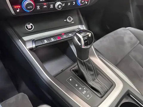 Audi Q3, миниатюра 18