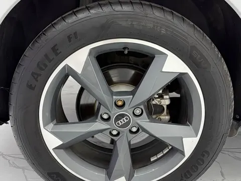 Audi Q3, миниатюра 22