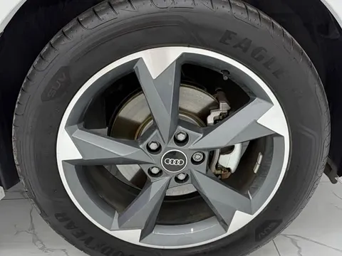 Audi Q3, миниатюра 23