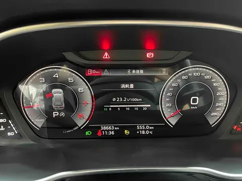 Audi Q3, миниатюра 13