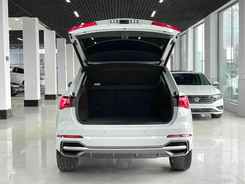 Audi Q3, миниатюра 16