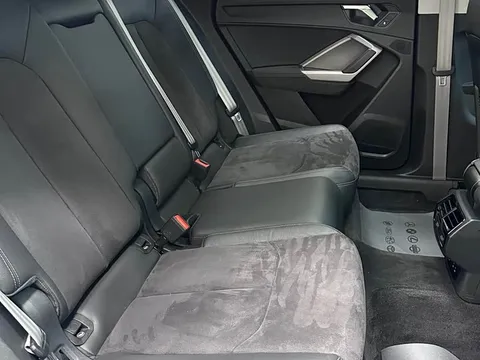 Audi Q3, миниатюра 12