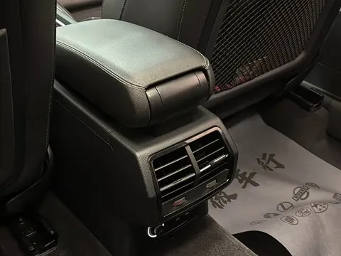 Audi Q3, миниатюра 21