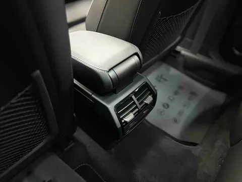 Audi Q3, миниатюра 18