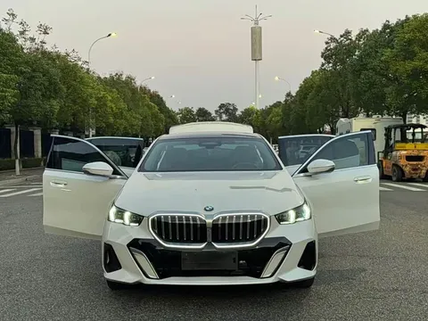 BMW 5, миниатюра 18