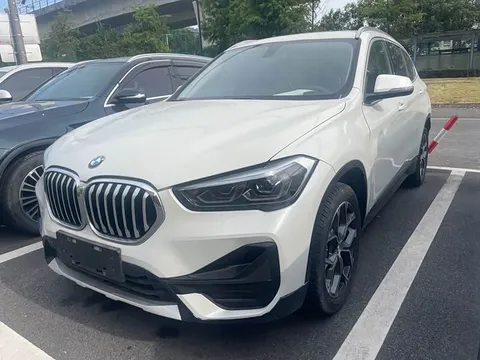BMW X1, фото 1
