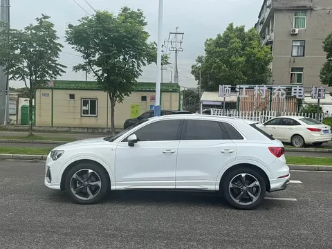 Audi Q3, миниатюра 7