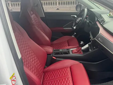Audi Q3, миниатюра 10