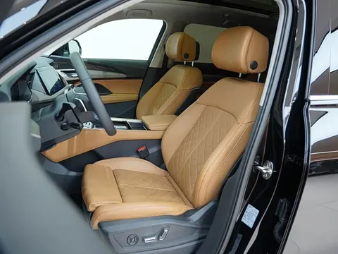Audi Q6, миниатюра 13