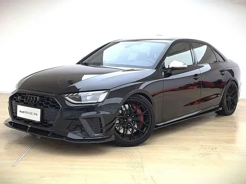 Audi A4L, фото 1