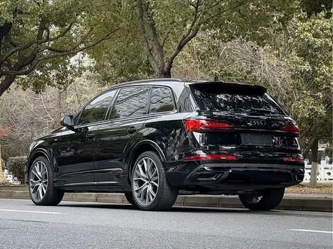 Audi Q7, миниатюра 6