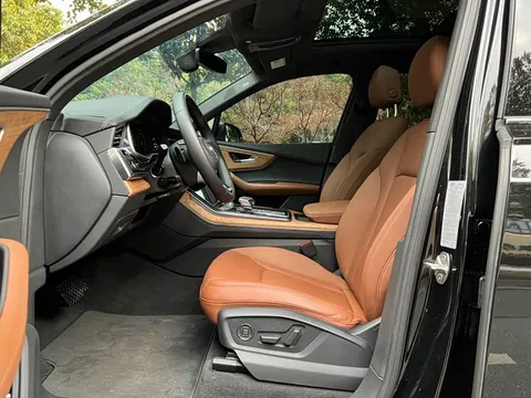 Audi Q7, миниатюра 8