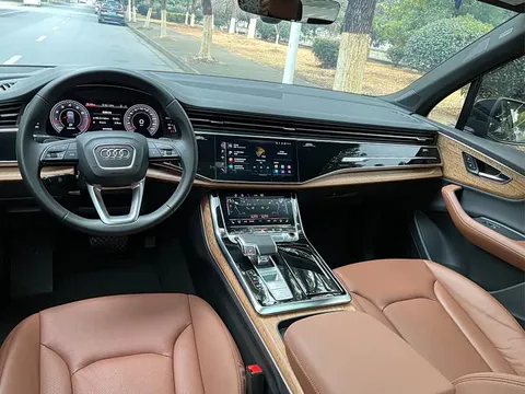 Audi Q7, миниатюра 15