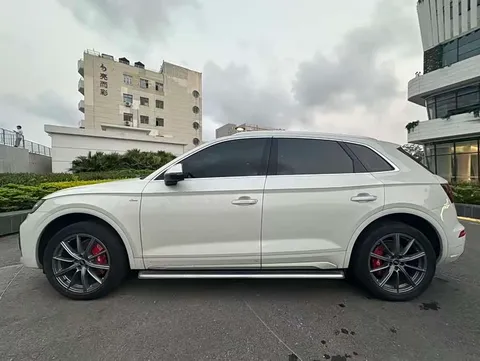 Audi Q5L, миниатюра 3