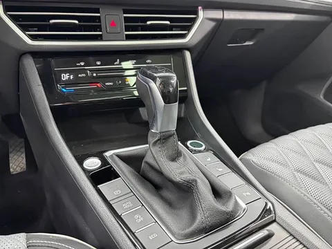 Volkswagen Sagitar, миниатюра 16