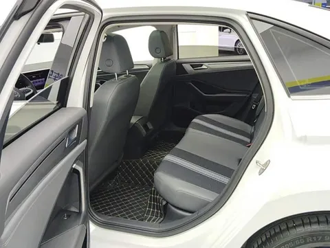 Volkswagen Sagitar, миниатюра 11
