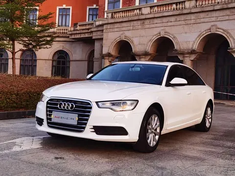 Audi A6L, фото 1