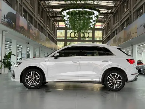 Audi Q3, миниатюра 2