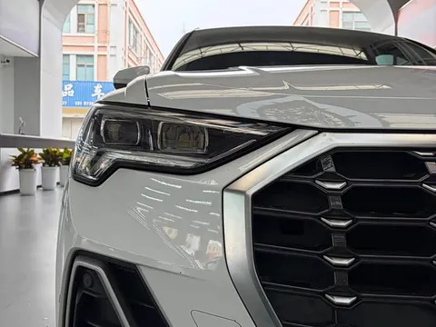 Audi Q3, миниатюра 7
