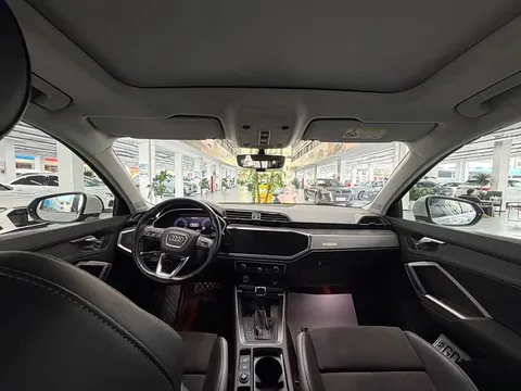 Audi Q3, миниатюра 13