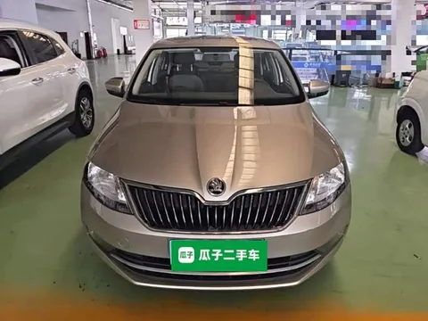 Skoda Octavia, миниатюра 2