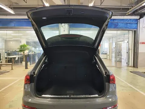 Audi Q3, миниатюра 14