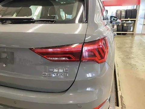 Audi Q3, миниатюра 23