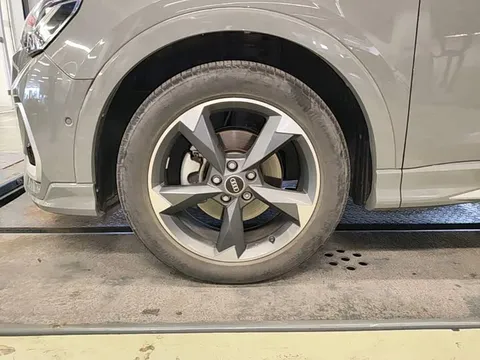 Audi Q3, миниатюра 24