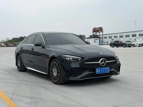 Mercedes-Benz C-Class, миниатюра 3