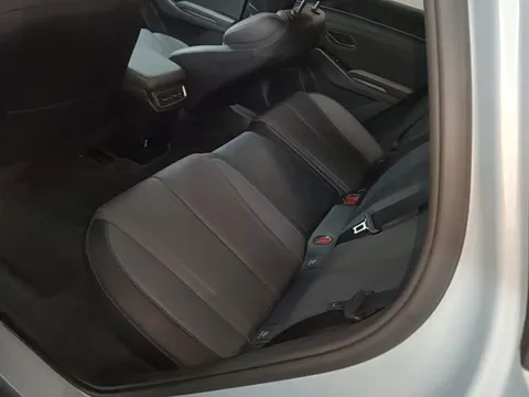 BYD L, миниатюра 16