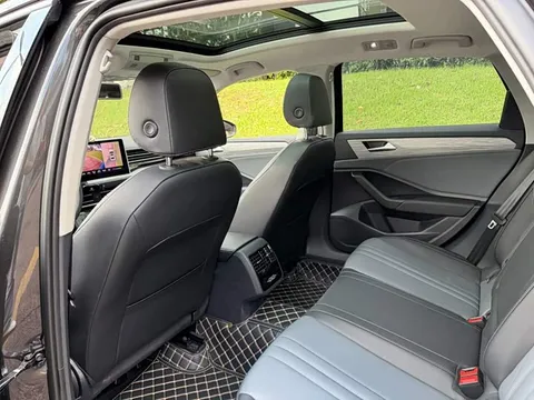 Volkswagen Sagitar, миниатюра 11