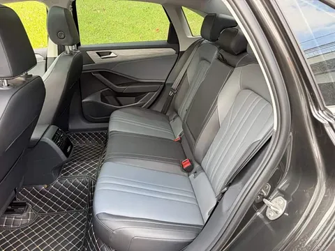 Volkswagen Sagitar, миниатюра 12