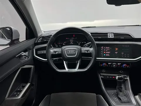 Audi Q3, миниатюра 12