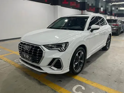 Audi Q3, фото 1