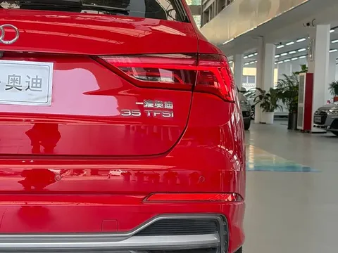 Audi Q3, миниатюра 6