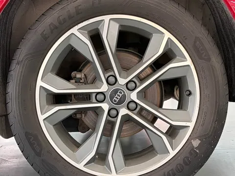 Audi Q3, миниатюра 11